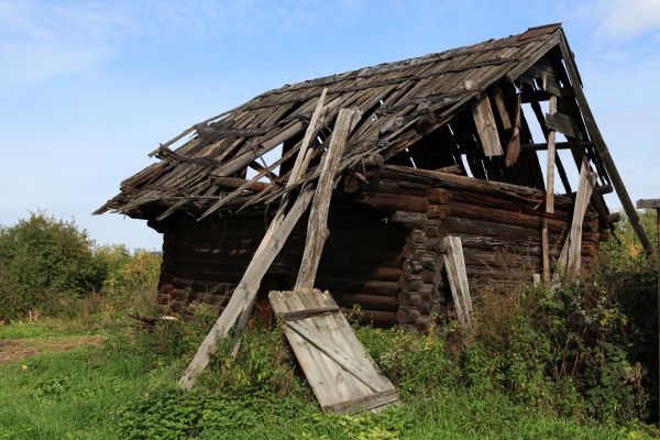 Pole Barn Demolition in Missouri City
